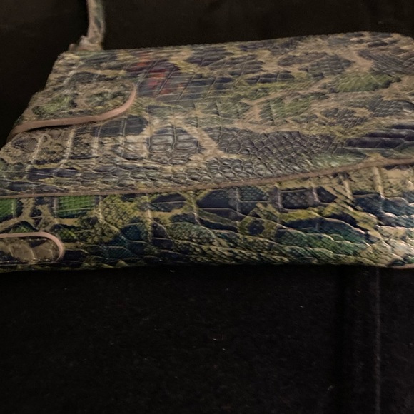 Brahmin Green Viper Bag - Picture 9 of 16